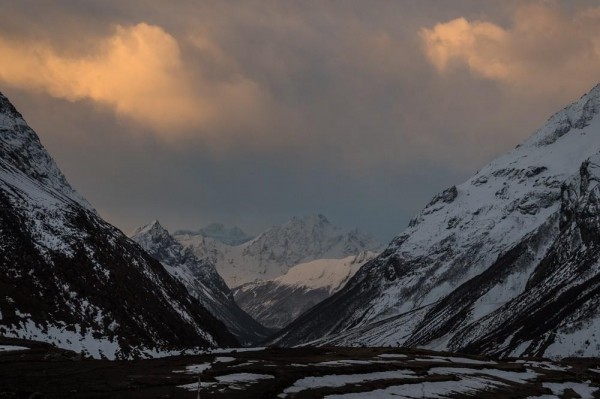Лучше гор могут быть только горы Лучше гор могут быть только горы