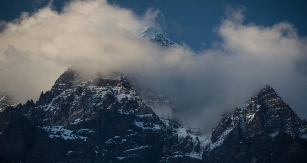 Лучше гор могут быть только горы Лучше гор могут быть только горы