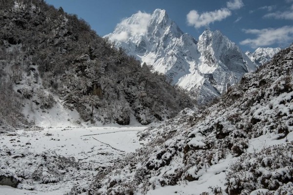 Лучше гор могут быть только горы Лучше гор могут быть только горы