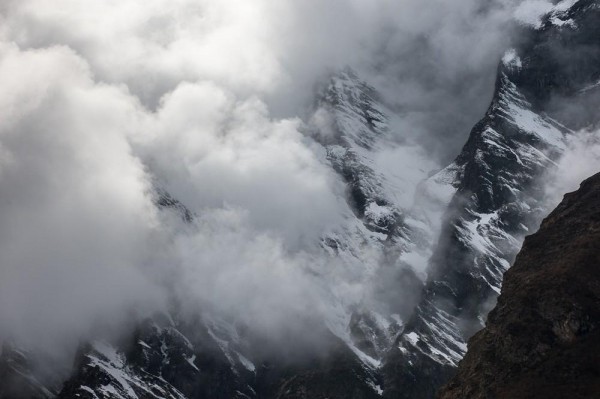 Лучше гор могут быть только горы Лучше гор могут быть только горы