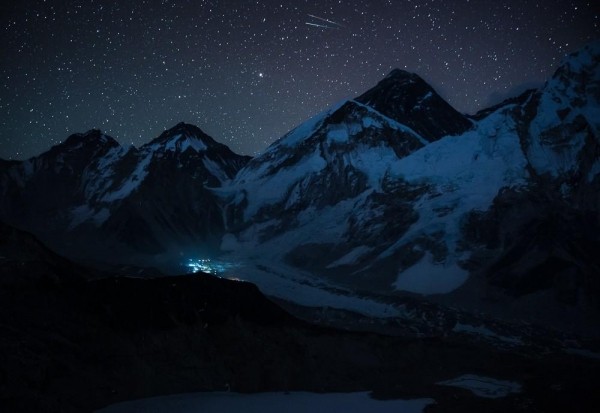 Лучше гор могут быть только горы Лучше гор могут быть только горы