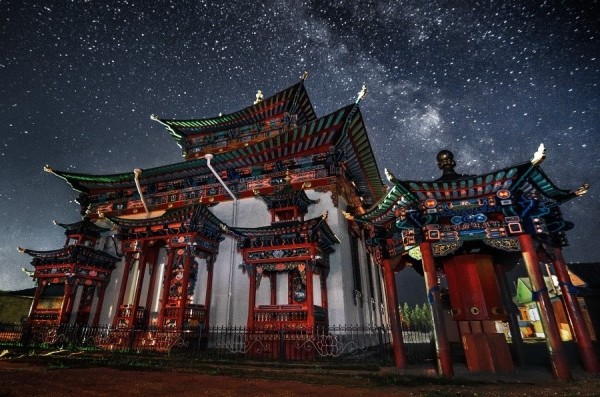 10 мест, в которых очень сложно узнать Россию 10 мест, в которых очень сложно узнать Россию