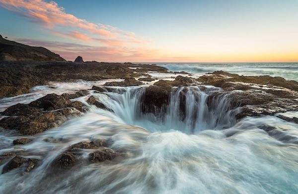 12 самых загадочных мест на планете 12 самых загадочных мест на планете