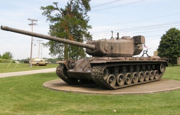 Сверхтяжёлые монстры – страшные и фактически бесполезные танки