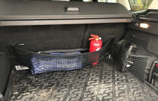 25 полезных приспособлений и аксессуаров, которые пригодятся в каждом автомобиле