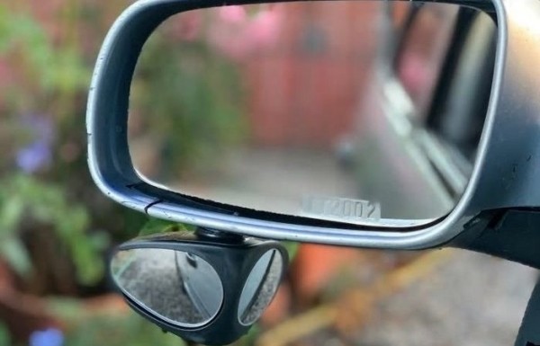 25 полезных приспособлений и аксессуаров, которые пригодятся в каждом автомобиле