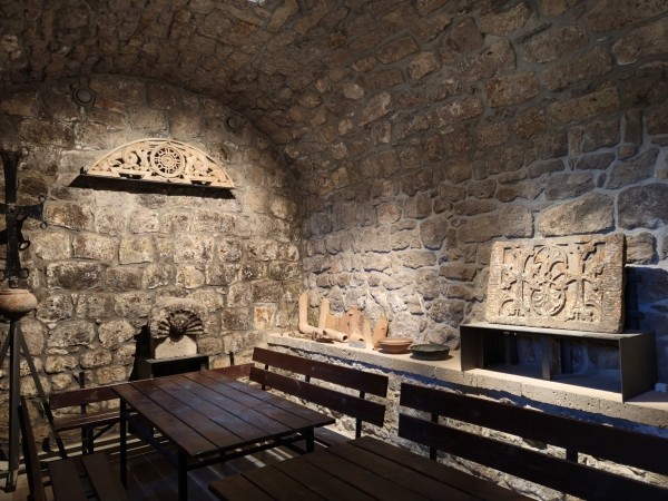 Экскурсия в монастырь Татев: канатная дорога, водопад Шаки, винодельня Арени