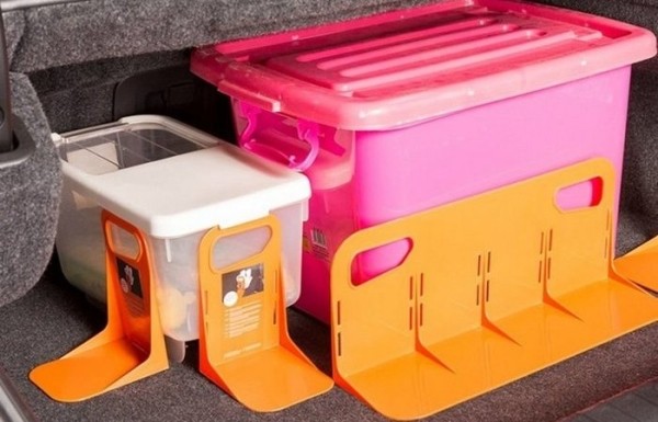 25 полезных приспособлений и аксессуаров, которые пригодятся в каждом автомобиле