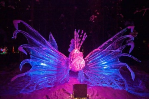 Чемпионат мира по по ледяным скульптурам (15 фото) Чемпионат мира по по ледяным скульптурам (15 фото)