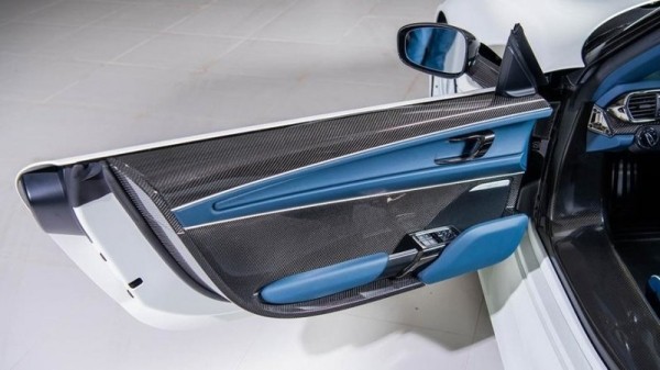 Самый дорогой в мире супергибрид Porsche 918 Spyder Самый дорогой в мире супергибрид Porsche 918 Spyder