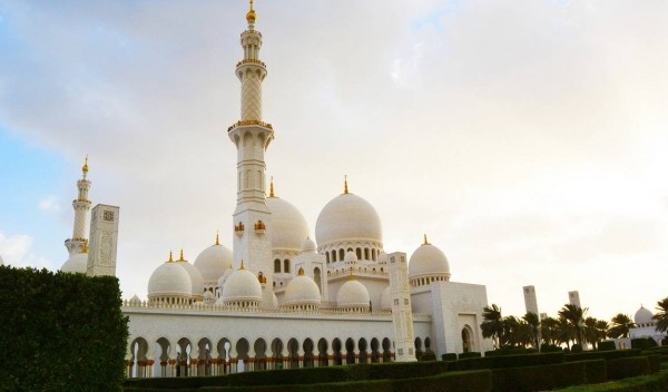 ОАЭ в мае: рассветы и закаты на пляже ОАЭ в мае: рассветы и закаты на пляже
