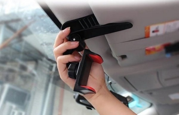 25 полезных приспособлений и аксессуаров, которые пригодятся в каждом автомобиле