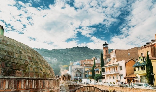 Тбилиси в октябре: осенняя мелодия города Тбилиси в октябре: осенняя мелодия города