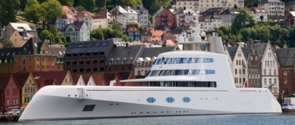 Российский миллиардер купил самую большую яхту в мире (6 фото + видео)