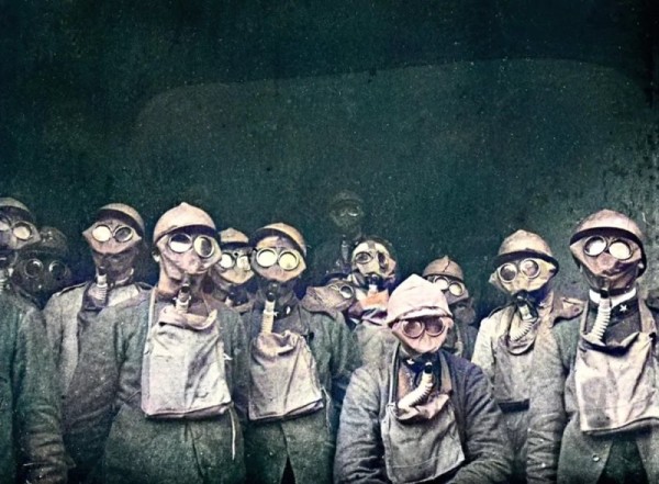 От древности до современности: 26 причудливых и крутых масок