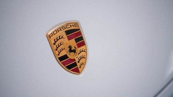 Самый дорогой в мире супергибрид Porsche 918 Spyder