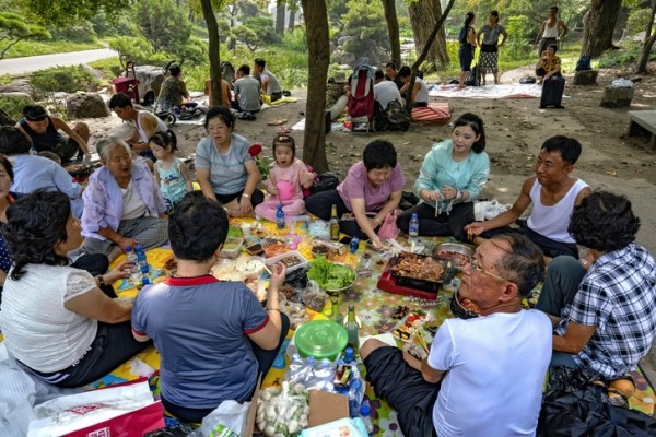 Российский турист побывал в КНДР и рассказал о 5 странностях, которые повергли его в шок Российский турист побывал в КНДР и рассказал о 5 странностях, которые повергли его в шок