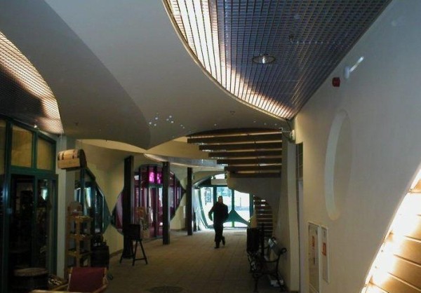 Как выглядит Кривой дом в польском Сопоте Как выглядит Кривой дом в польском Сопоте