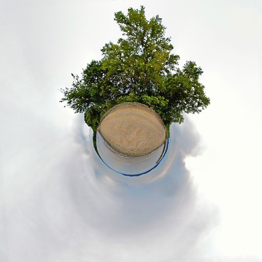 Новый взгляд на старые места — сюрреалистические города Новый взгляд на старые места — сюрреалистические города