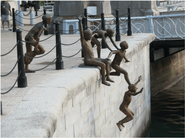 10 cамых странных и необычных скульптур, за каждой из которых стоит своя история 10 cамых странных и необычных скульптур, за каждой из которых стоит своя история