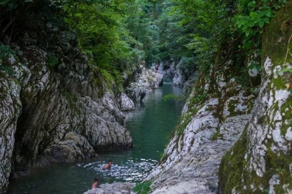 7 мест в Сочи в 2023 году — что посмотреть самостоятельно 7 мест в Сочи в 2023 году — что посмотреть самостоятельно