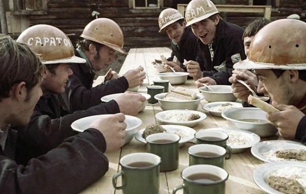 Что можно было купить на 1 советский рубль в СССР Что можно было купить на 1 советский рубль в СССР