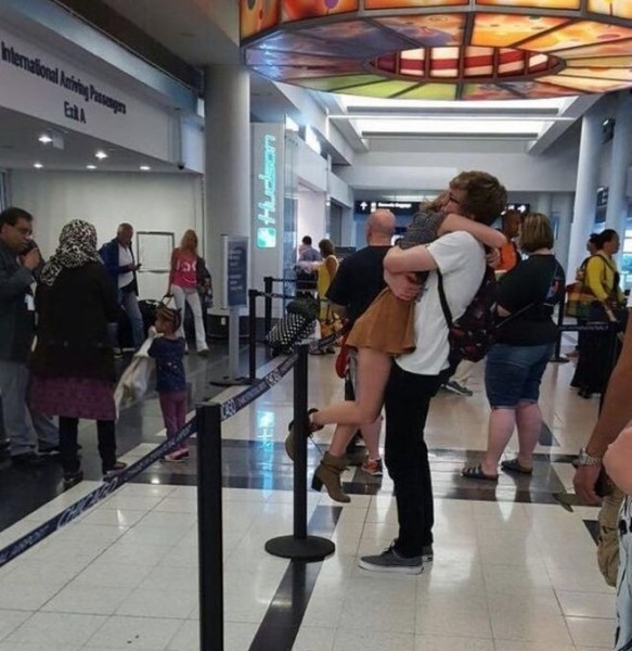 25 забавных снимков о том, что в аэропорту царит своя особая атмосфера
