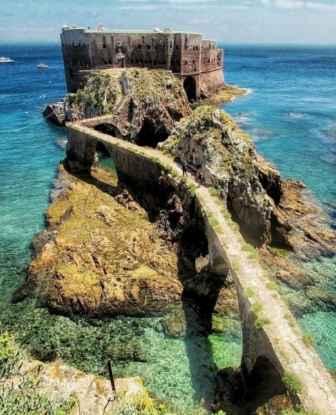 Интересные фото из Португалии, которые показывают эту уникальную страну с необычных сторон