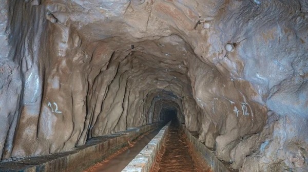 Необычная подземная река Дальнего Востока: что скрыто под землёй?