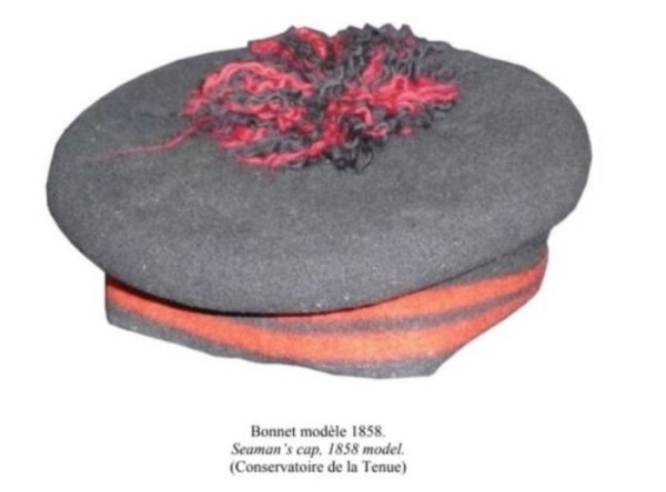 Для чего у французских моряков на бескозырке красный помпон