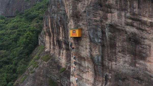 Как выглядит самый неудобный магазин в мире