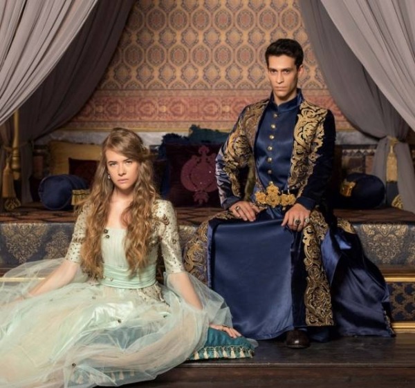 ТОП-10: Удивительные обычаи древности ТОП-10: Удивительные обычаи древности