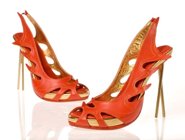 Чем удивляют мир самые креативные дизайнеры обуви? (15 фото) Чем удивляют мир самые креативные дизайнеры обуви? (15 фото)