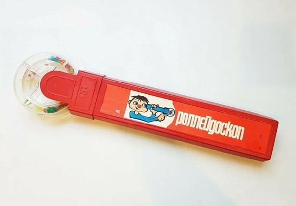 У советских детей были такие интересные игрушки (6 фото)