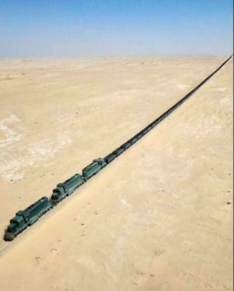 Фотографии очень больших вещей, которые лучше не смотреть людям с мегалофобией (23 фото) Фотографии очень больших вещей, которые лучше не смотреть людям с мегалофобией (23 фото)