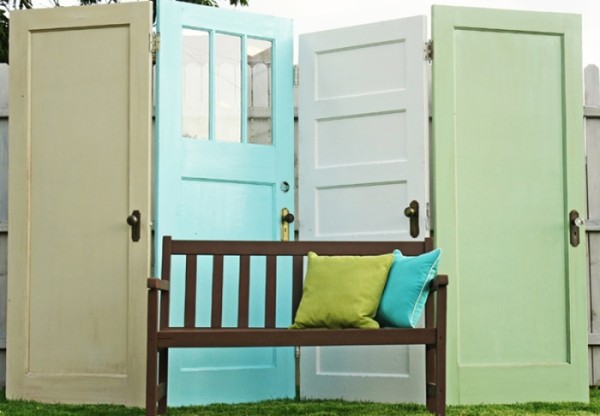 Как сделать из старой двери стильный предмет интерьера Как сделать из старой двери стильный предмет интерьера