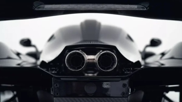 Суперкар Bohema: первое творение Praga Cars за 77 лет Суперкар Bohema: первое творение Praga Cars за 77 лет