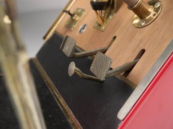 117-летний спорткар выставят на торги 117-летний спорткар выставят на торги