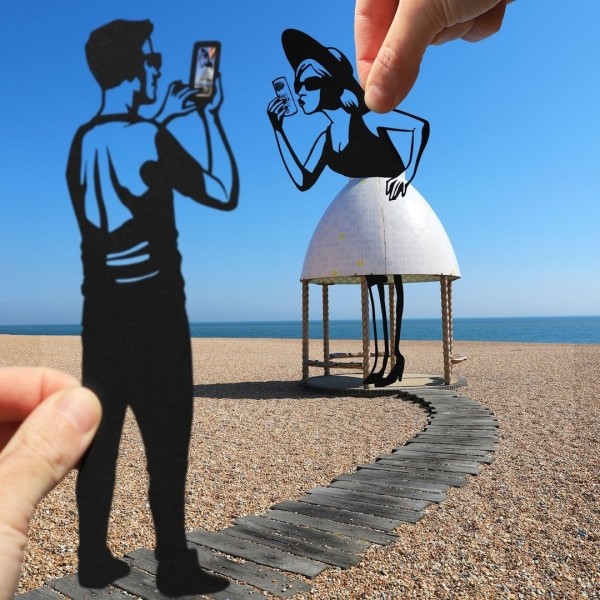 Британский фотограф видоизменяет известные достопримечательности с помощью бумаги и ножниц Британский фотограф видоизменяет известные достопримечательности с помощью бумаги и ножниц