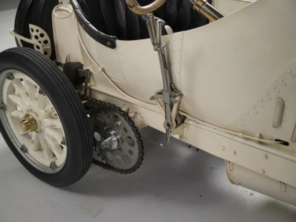 Раритетный 116-летний Мерседес за 9 миллионов долларов Раритетный 116-летний Мерседес за 9 миллионов долларов