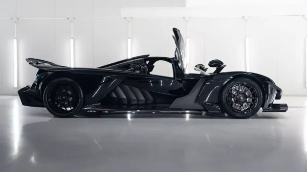 Суперкар Bohema: первое творение Praga Cars за 77 лет Суперкар Bohema: первое творение Praga Cars за 77 лет