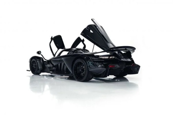 Суперкар Bohema: первое творение Praga Cars за 77 лет Суперкар Bohema: первое творение Praga Cars за 77 лет