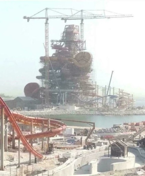 Фотографии очень больших вещей, которые лучше не смотреть людям с мегалофобией (23 фото) Фотографии очень больших вещей, которые лучше не смотреть людям с мегалофобией (23 фото)