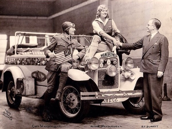 Как 16-летняя девушка в начале XX века обогнула земной шар на машине Как 16-летняя девушка в начале XX века обогнула земной шар на машине