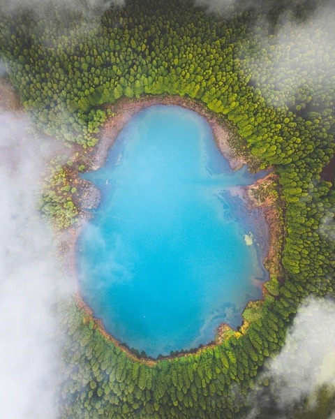 Замечательные фотографии из путешествий Альваро Валиенте Замечательные фотографии из путешествий Альваро Валиенте