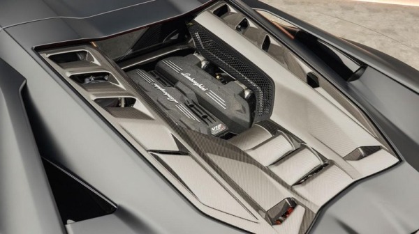 Плюс 55 сил и много карбона. В Mansory доработали Lamborghini Revuelto Плюс 55 сил и много карбона. В Mansory доработали Lamborghini Revuelto