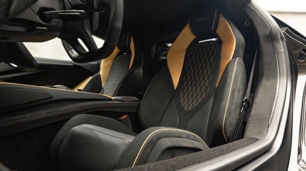 Плюс 55 сил и много карбона. В Mansory доработали Lamborghini Revuelto Плюс 55 сил и много карбона. В Mansory доработали Lamborghini Revuelto