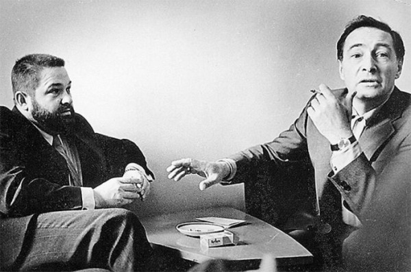 Кто знаменитых советских и российских писателей отказался от настоящей фамилии и по каким причинам взял пвсевдоним