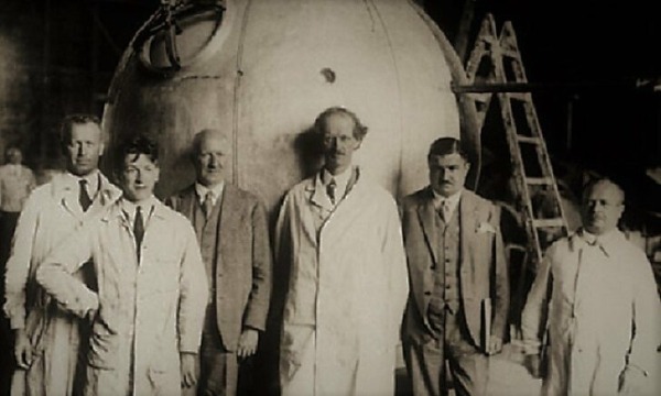 Голубая бездна: как человечество покоряло Марианскую впадину Голубая бездна: как человечество покоряло Марианскую впадину