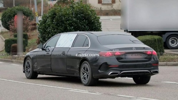 Шестидверный Mercedes-Benz E-Class вышел на испытания